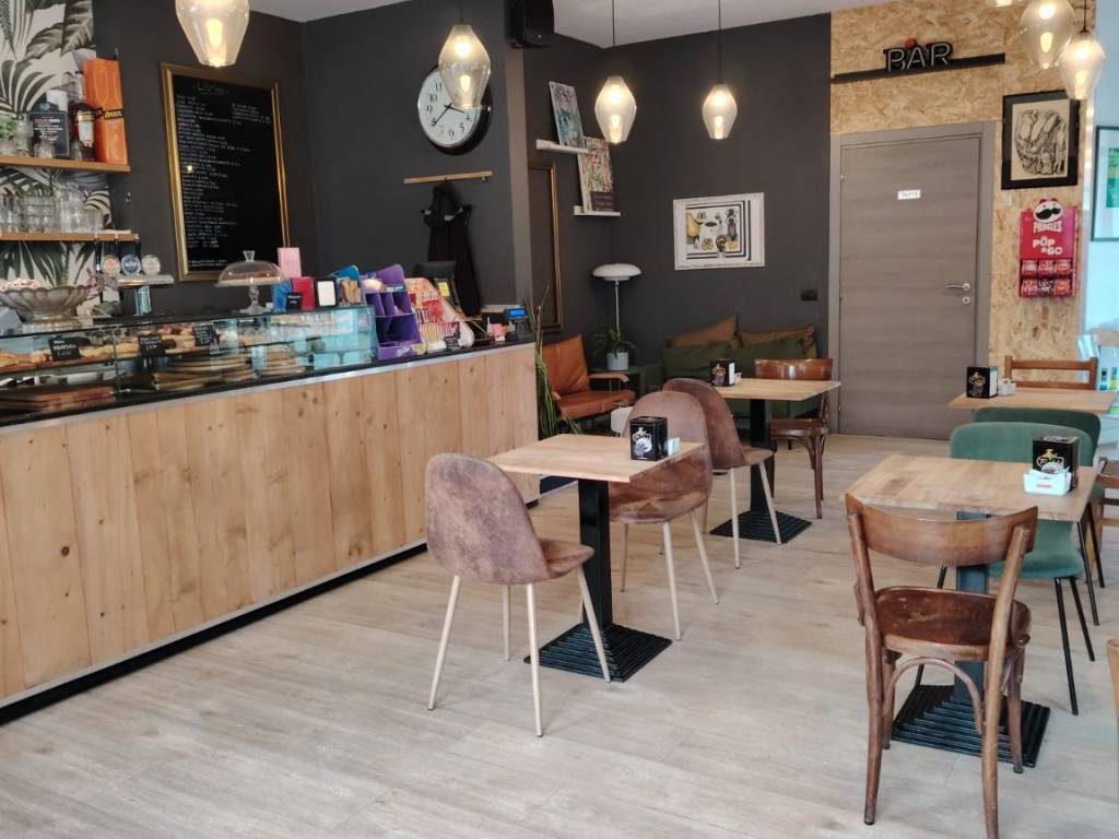 negozio in vendita a Cusano Milanino
