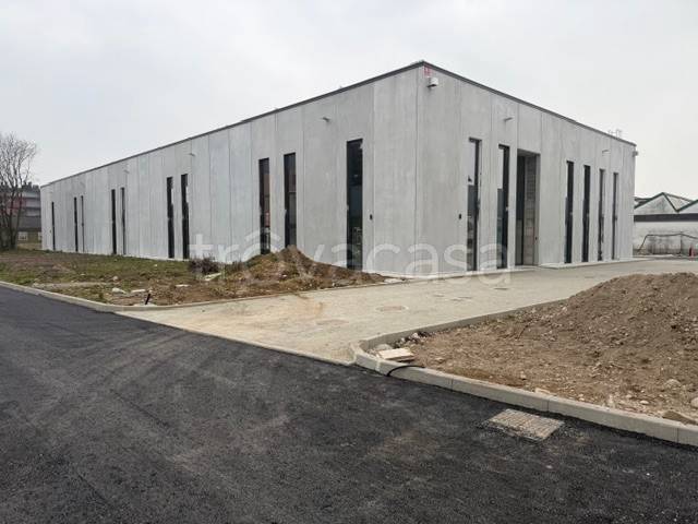 locale commerciale in vendita a Cusano Milanino