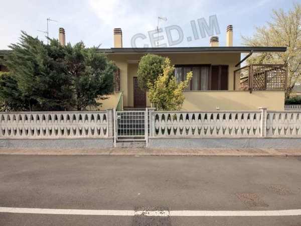 casa indipendente in vendita a Cusano Milanino