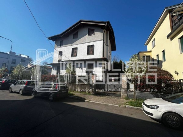 casa indipendente in vendita a Cusano Milanino