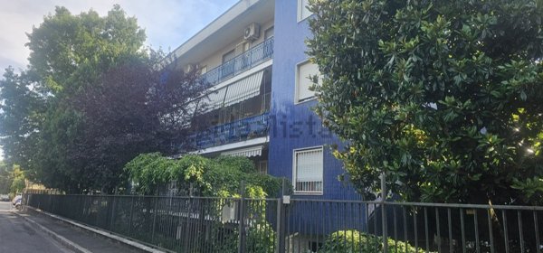 negozio in vendita a Cusano Milanino
