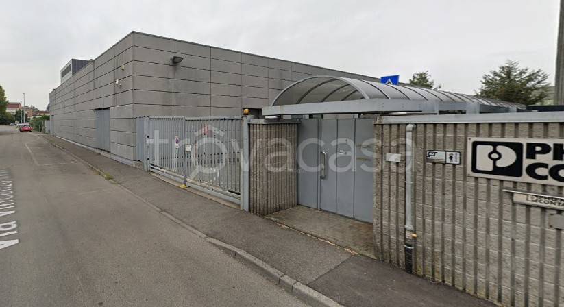 locale commerciale in vendita a Cusano Milanino