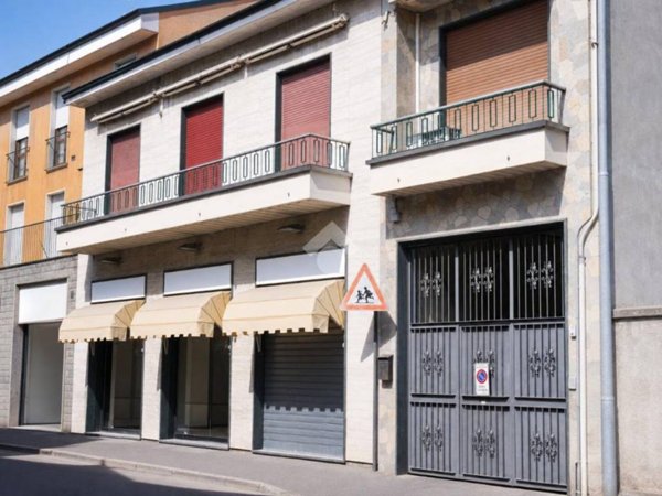 negozio in vendita a Cusano Milanino