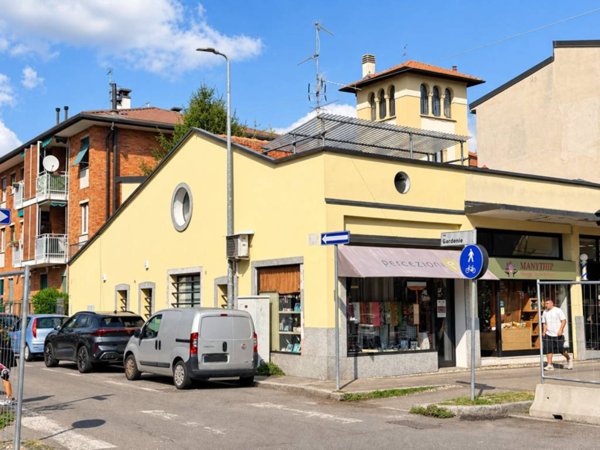 intera palazzina in vendita a Cusano Milanino