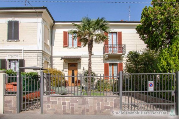 casa indipendente in vendita a Cusano Milanino