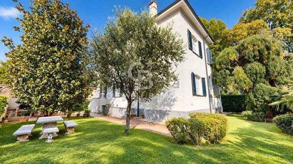 casa indipendente in vendita a Cusano Milanino
