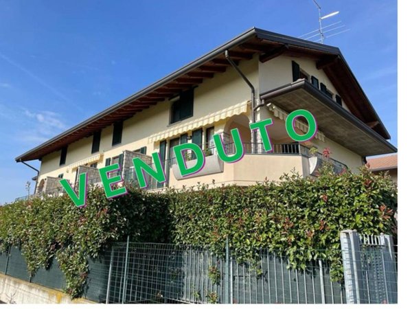 appartamento in vendita a Dairago