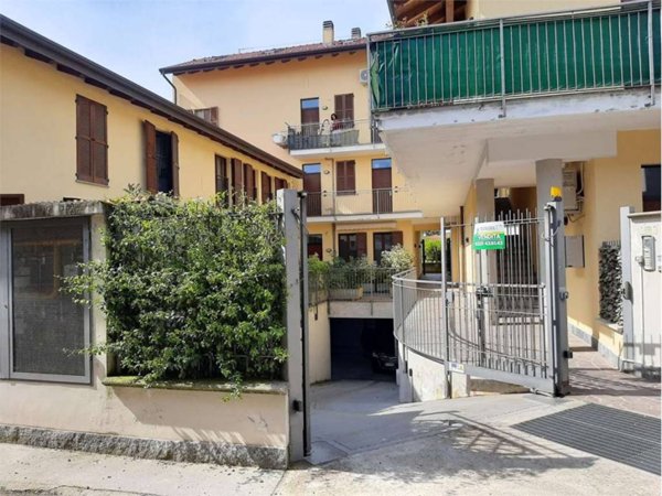 appartamento in vendita a Dairago