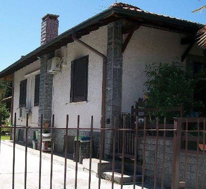 casa indipendente in vendita a Dairago