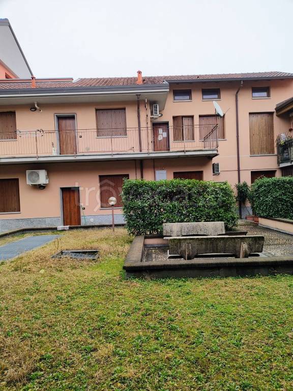 appartamento in vendita a Dairago