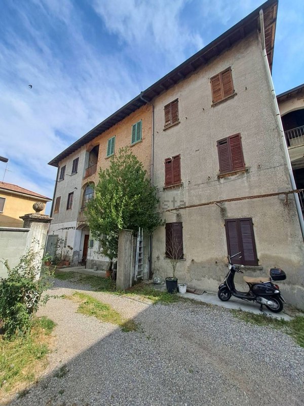 casa indipendente in vendita a Dairago