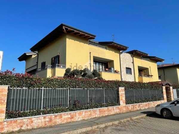 appartamento in vendita a Dairago