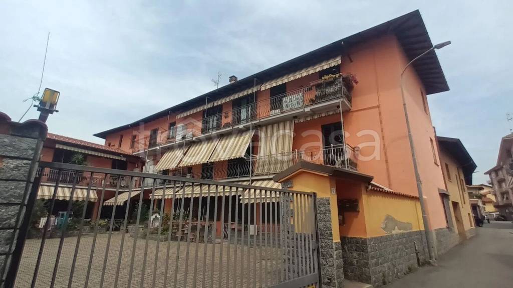 appartamento in vendita a Dairago