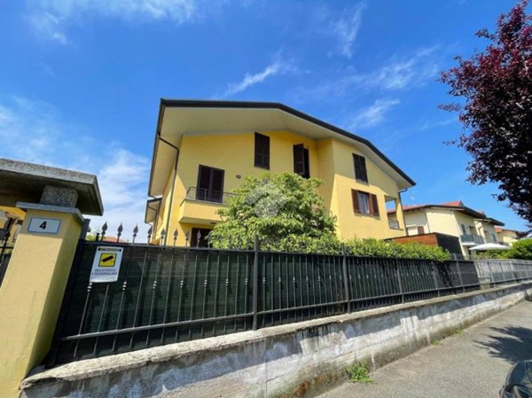 appartamento in vendita a Dairago