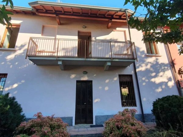 casa indipendente in vendita a Dairago