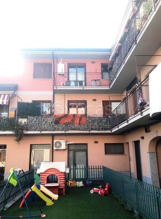 appartamento in vendita a Dairago