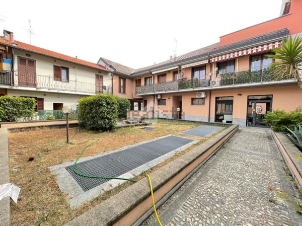 appartamento in vendita a Dairago