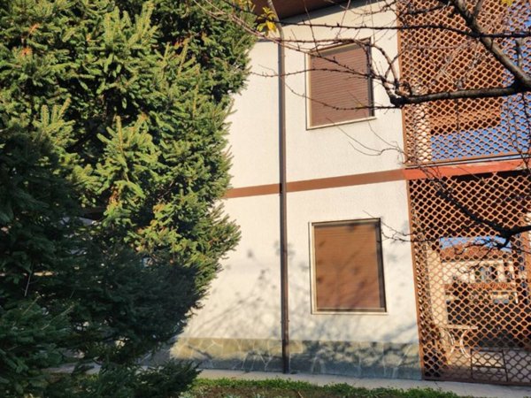 casa indipendente in vendita a Dairago
