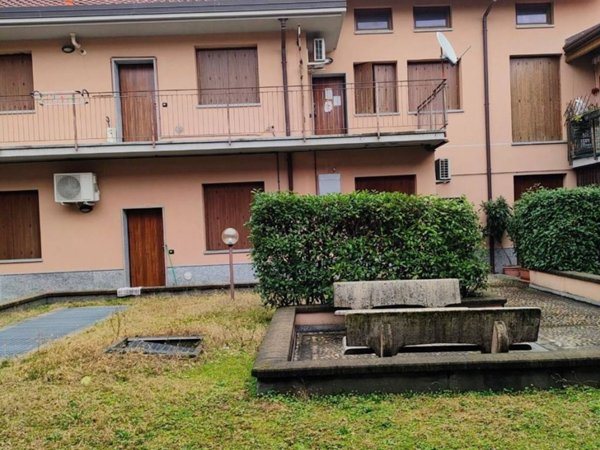 appartamento in vendita a Dairago
