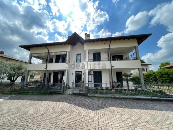 appartamento in vendita a Dairago