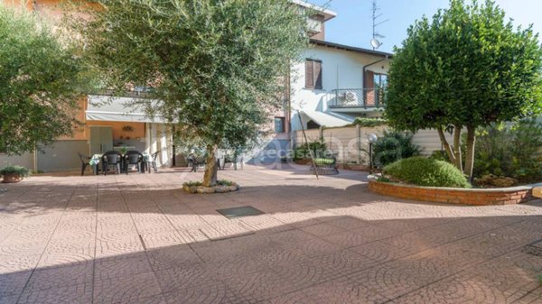 casa indipendente in vendita a Dairago