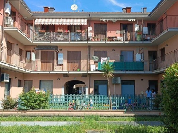 appartamento in vendita a Dairago