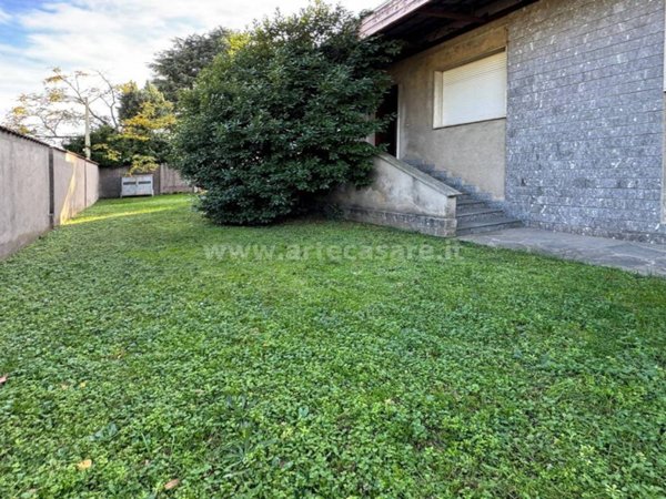 casa indipendente in vendita a Dairago