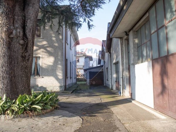 casa indipendente in vendita a Dairago