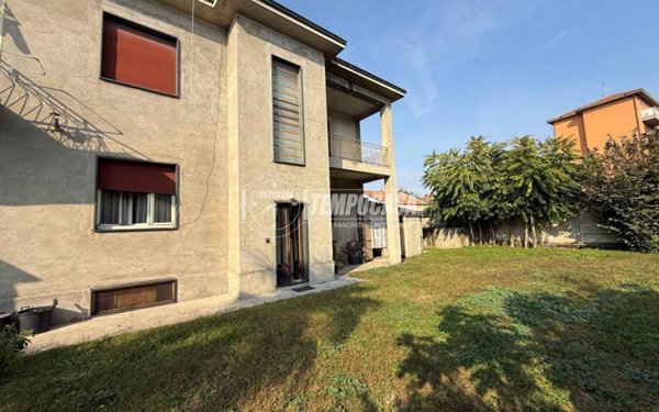 casa indipendente in vendita a Dairago