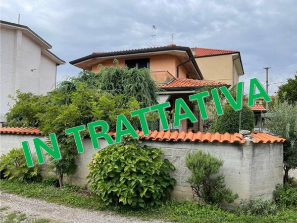 casa indipendente in vendita a Dairago