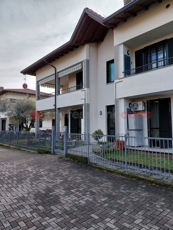 appartamento in vendita a Dairago