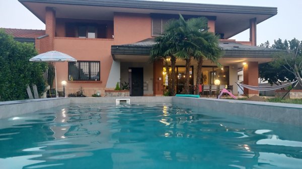 casa indipendente in vendita a Dairago