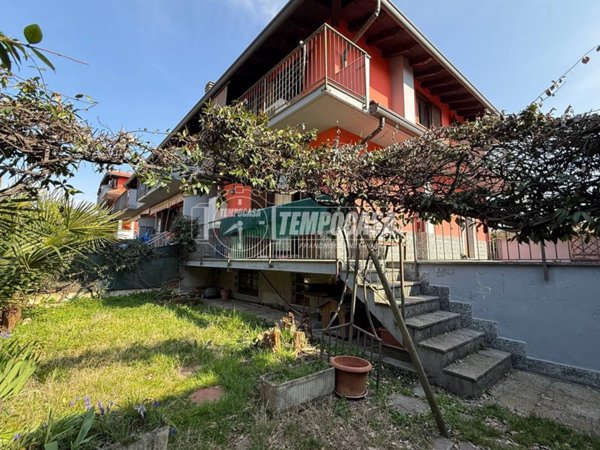casa indipendente in vendita a Dairago