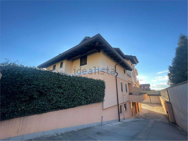 appartamento in vendita a Dairago