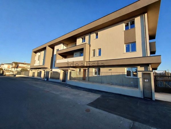 appartamento in vendita a Dairago