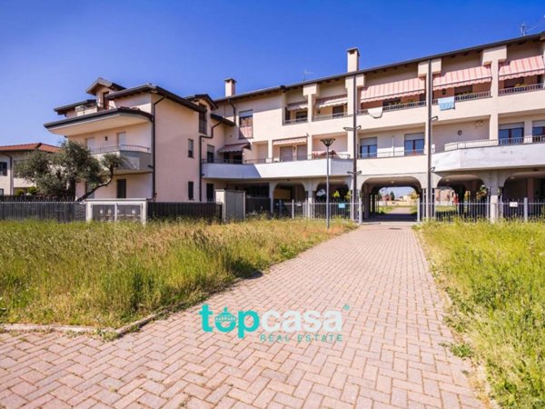 appartamento in vendita a Dairago
