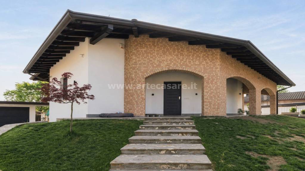 casa indipendente in vendita a Dairago