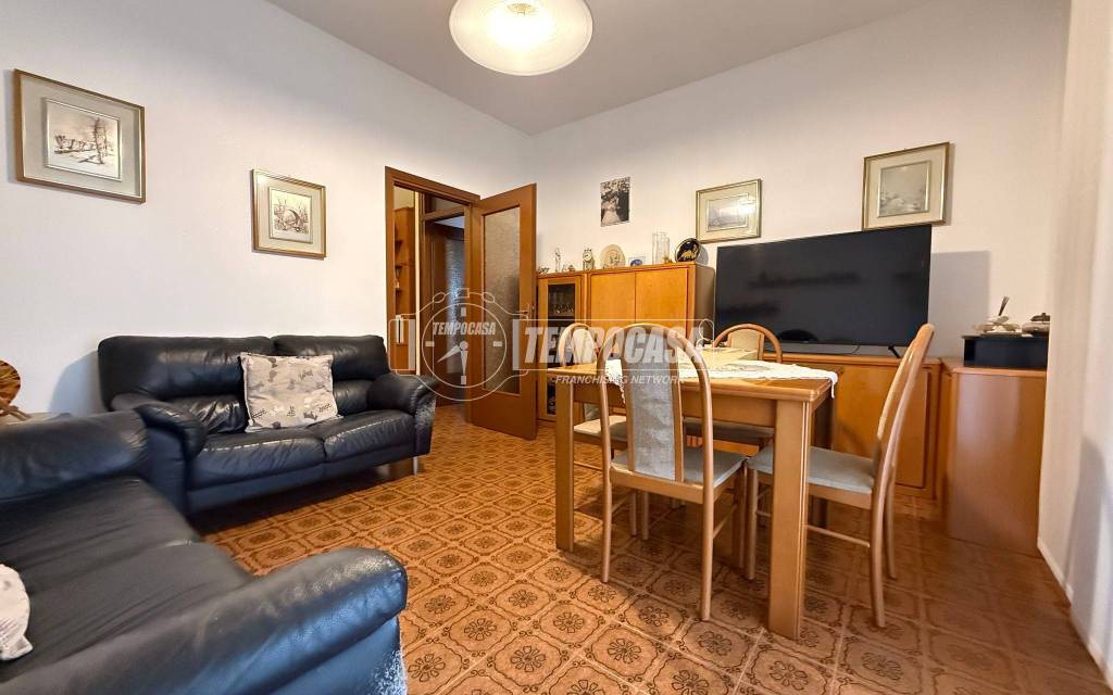 appartamento in vendita a Dairago