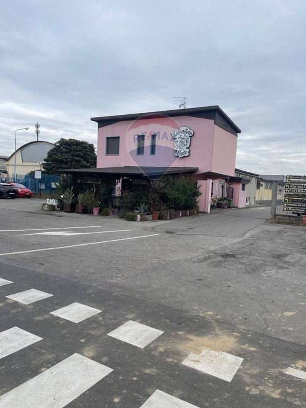 negozio in vendita a Dresano