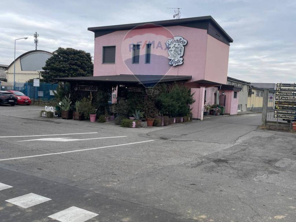 negozio in vendita a Dresano