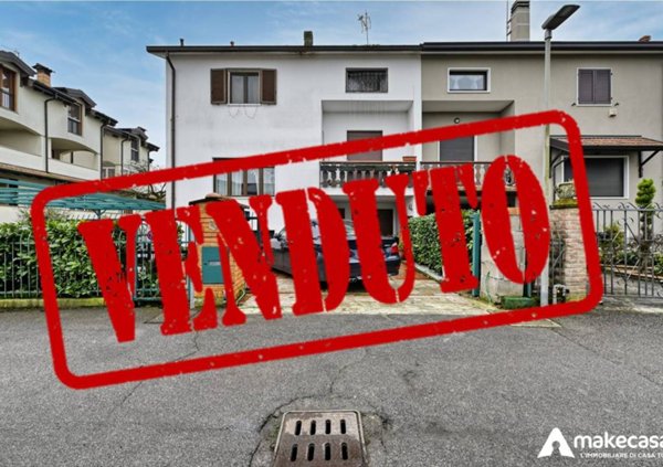casa indipendente in vendita a Dresano
