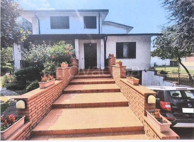 casa indipendente in vendita a Dresano