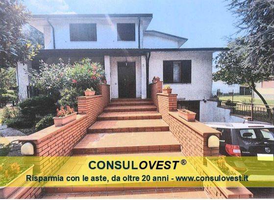 casa indipendente in vendita a Dresano
