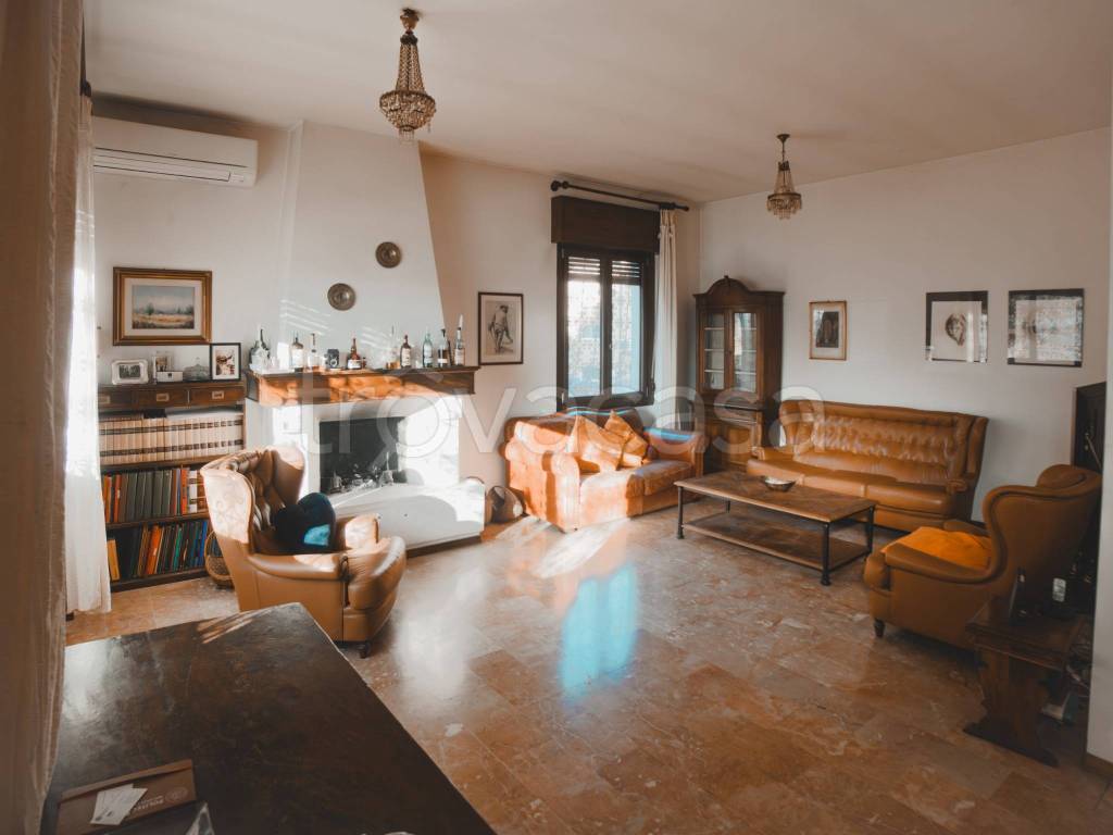 casa indipendente in vendita a Dresano