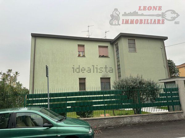 locale di sgombero in vendita a Dresano