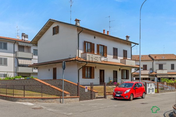 casa indipendente in vendita a Dresano