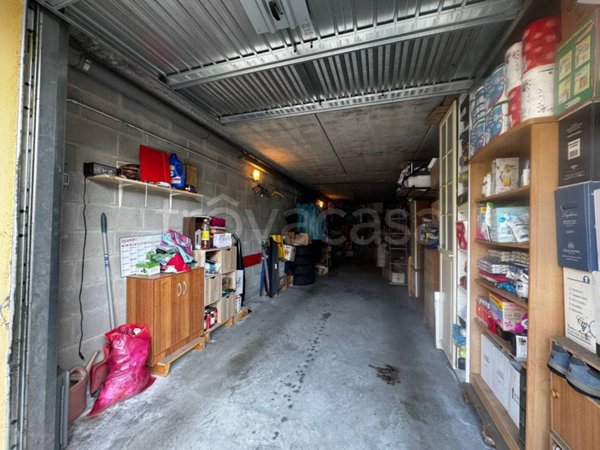 locale di sgombero in vendita a Dresano