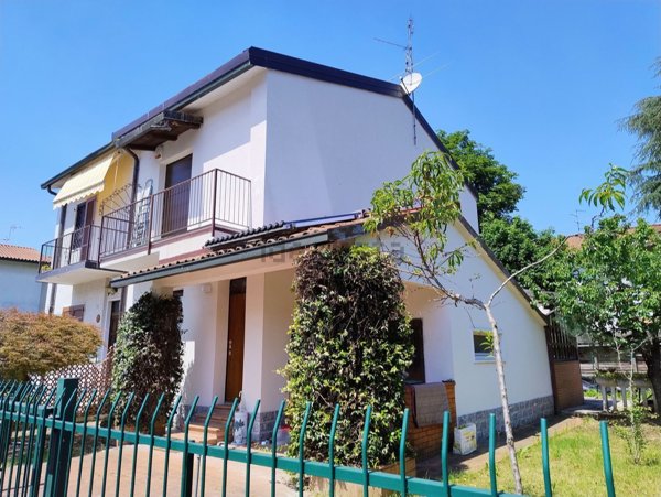 appartamento in vendita a Dresano