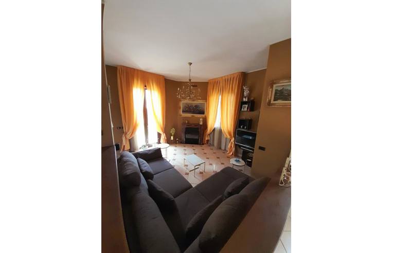 casa indipendente in vendita a Dresano