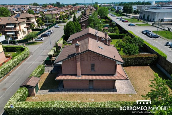 casa indipendente in vendita a Dresano